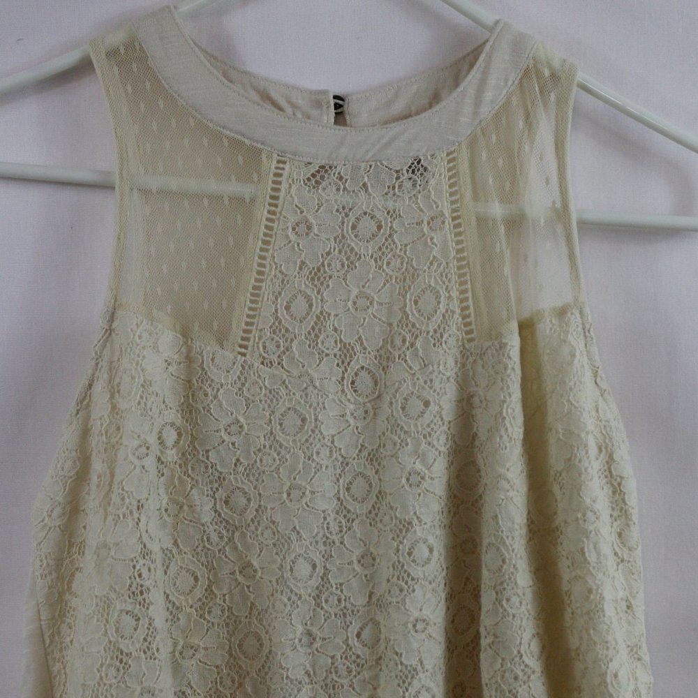 Women's Clover and Scout Sleeveless Blouse Small